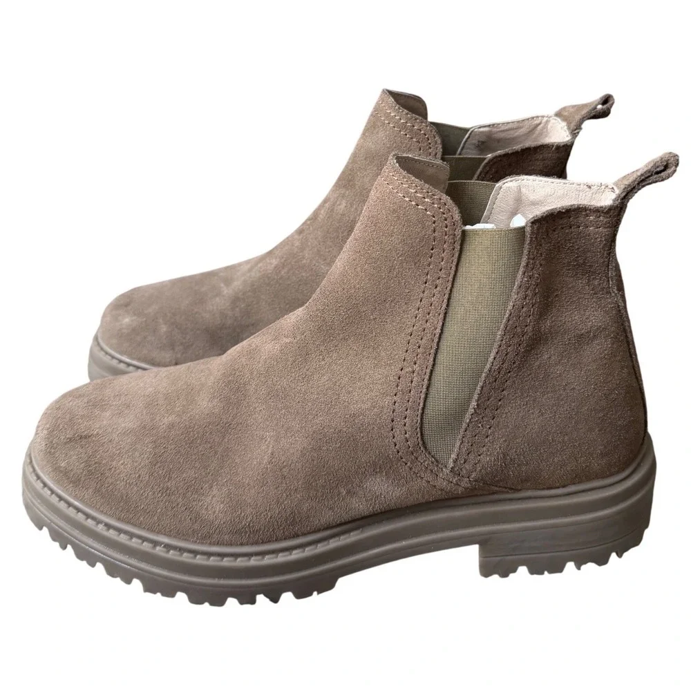 Steve Madden Marceline Taupe Suede Lug Sole Chelsea Ankle Boots Womens 10